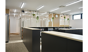 市が尾校 校舎写真