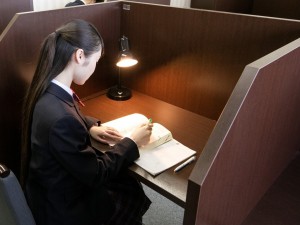 【志望校対策】数学が苦手だった私が、一橋大に現役合格できたワケ