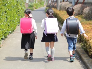 居場所が多い子どもは、自己肯定感が高い